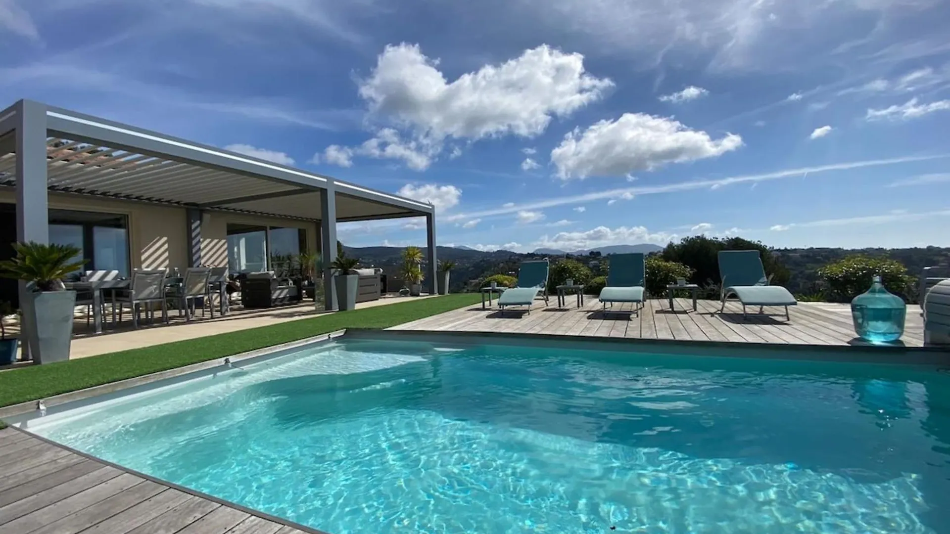 Superb Modern Villa - Sea View Pool contacts